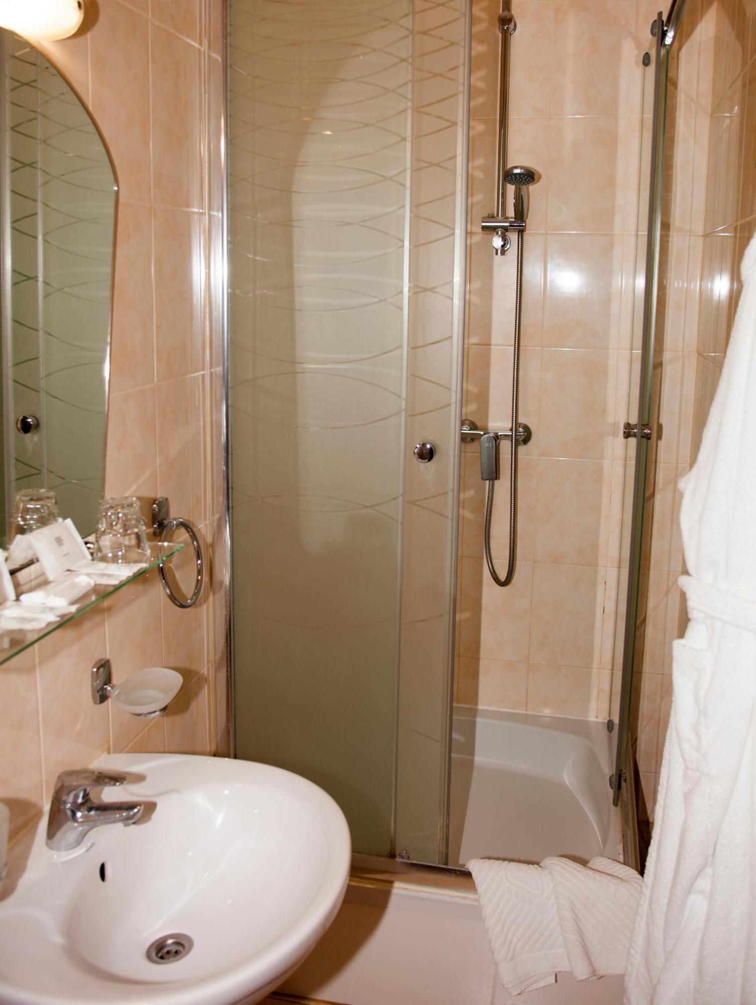 Gonchar Hotel Kijev Kültér fotó