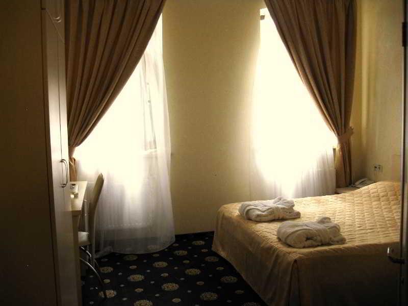 Gonchar Hotel Kijev Kültér fotó